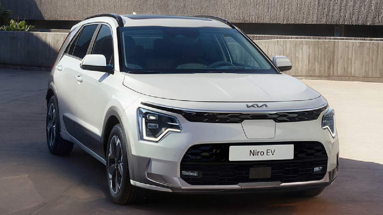 Kia Niro Ev Vs Soul Ev Specs Features Price Comparison