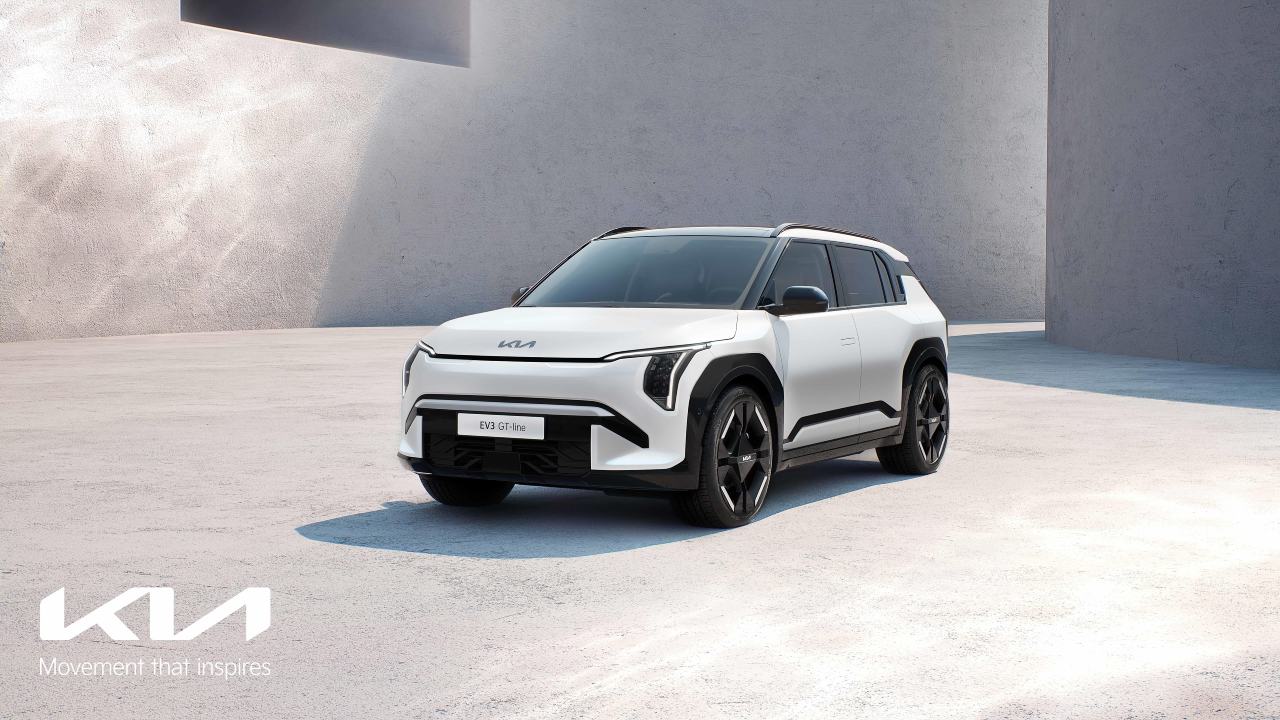 Kia EV3 Revealed Front Three Quarters