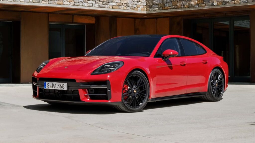 2025 Porsche Panamera GTS