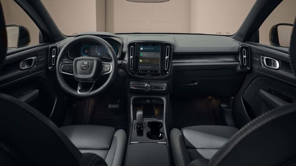 2025 Volvo EX40 Interior