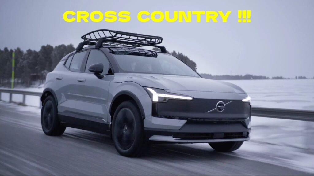 Volvo EX30 Cross Country