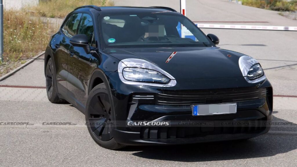 Porsche Cayenne Electric Spied